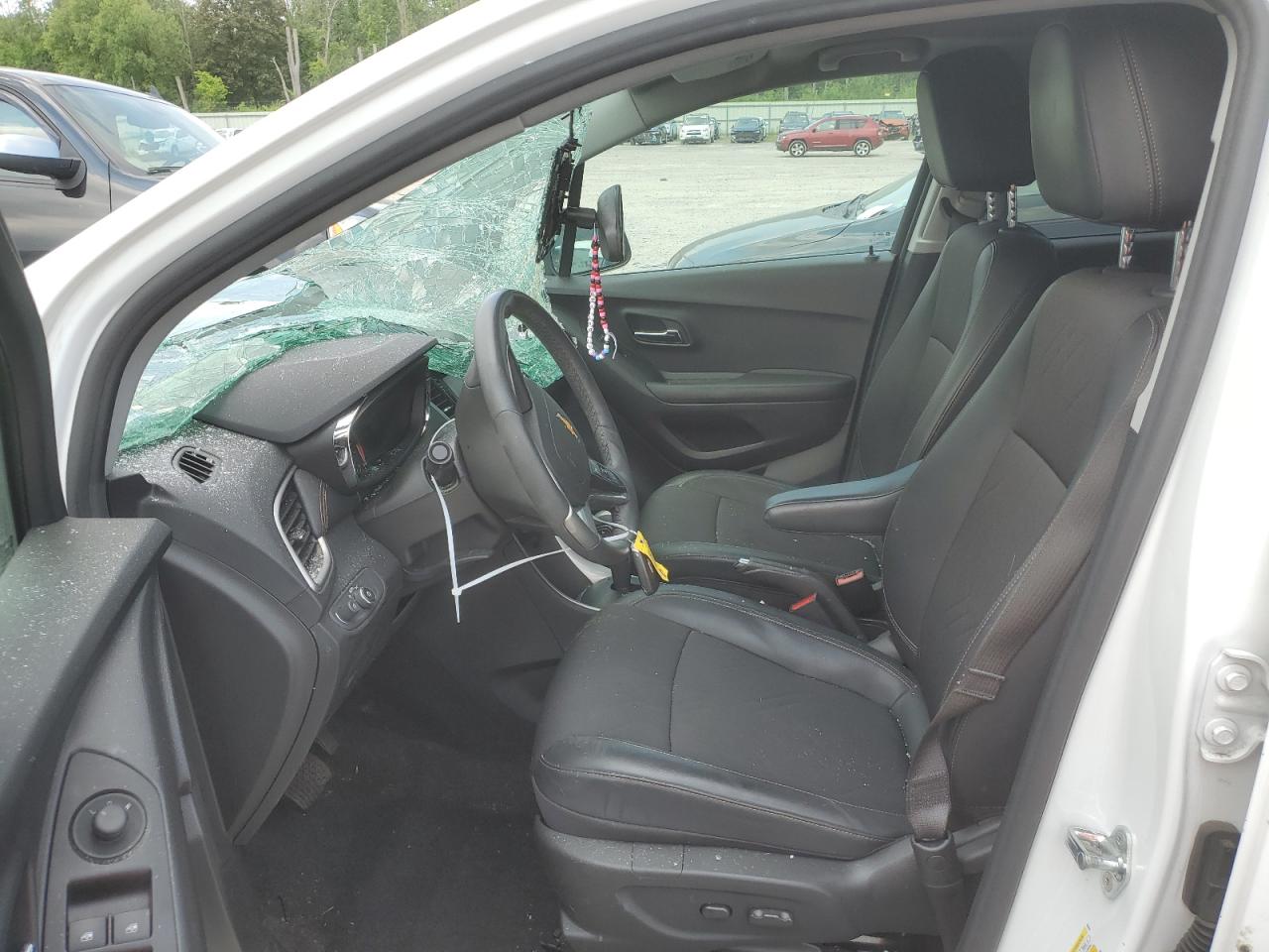 KL7CJPSM6NB564814 2022 Chevrolet Trax 1Lt