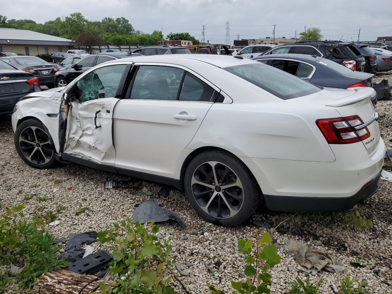 2015 Ford Taurus Sho vin: 1FAHP2KT0FG158913