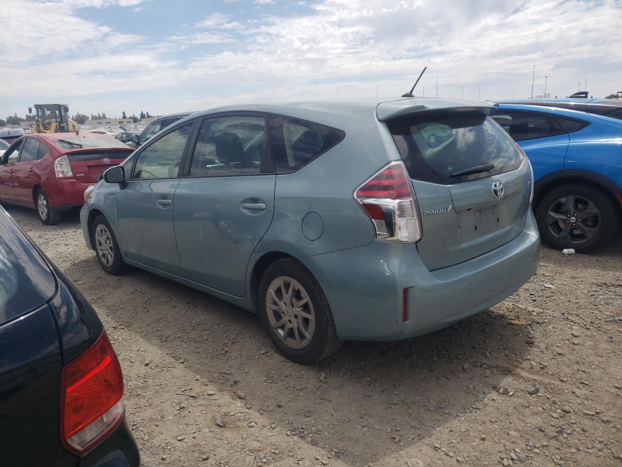 JTDZN3EU1GJ043238 2016 Toyota Prius V