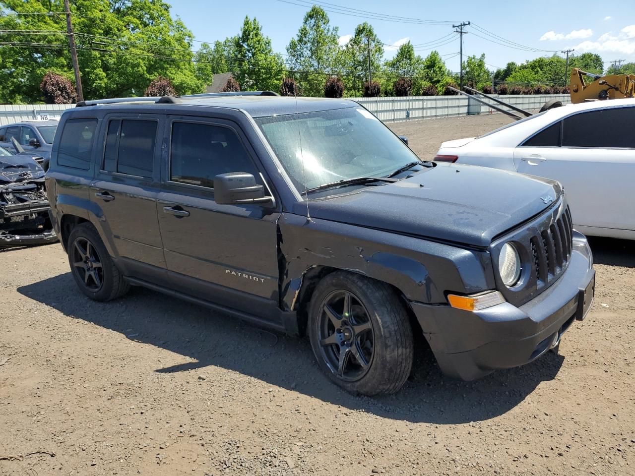 1C4NJRFB0GD501411 2016 Jeep Patriot Latitude