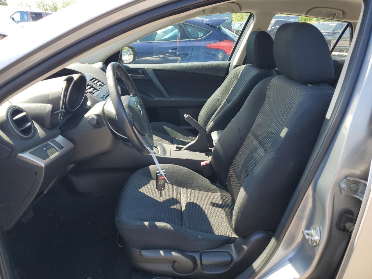 JM1BL1L85C1601409 2012 Mazda 3 I