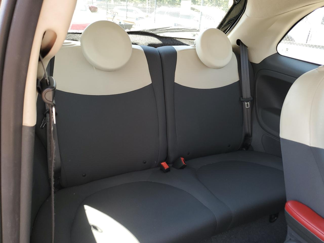 3C3CFFAR8GT201769 2016 Fiat 500 Pop