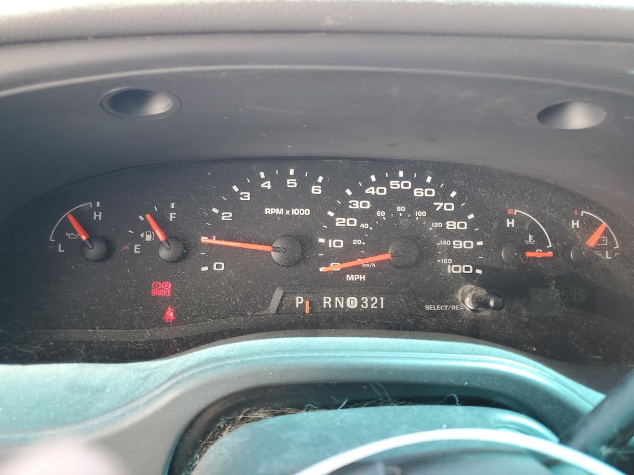 1FDXE45SX6DA21176 2006 Ford Econoline E450 Super Duty Cutaway Van