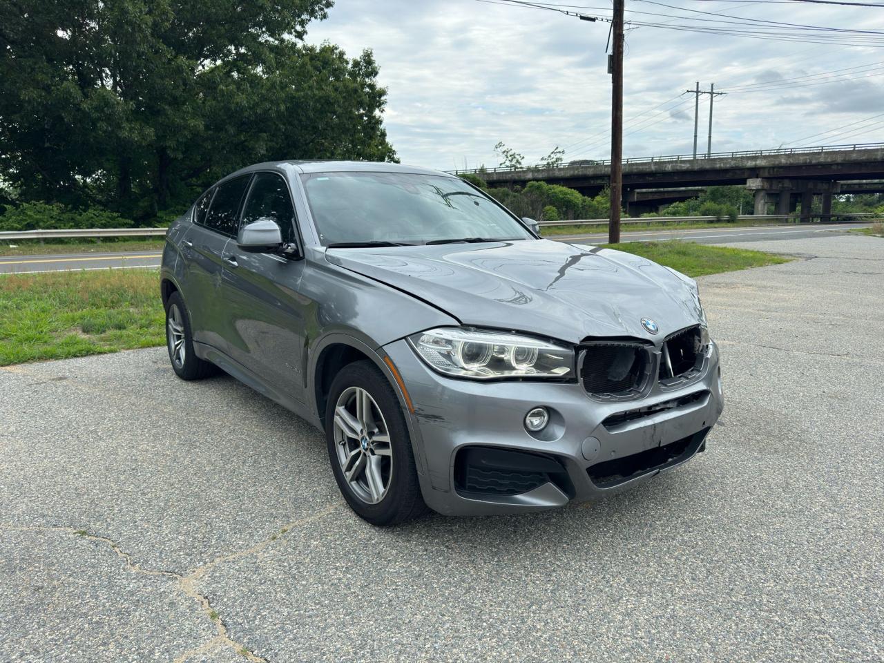 2015 BMW X6 xDrive35I vin: 5UXKU2C50F0F95779