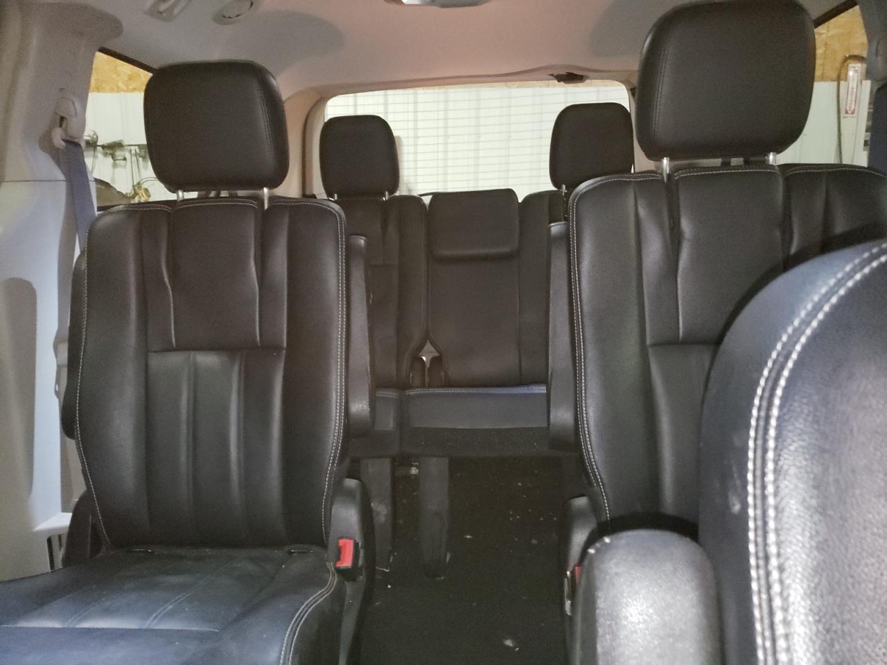 2C4RC1BG0GR281974 2016 Chrysler Town & Country Touring