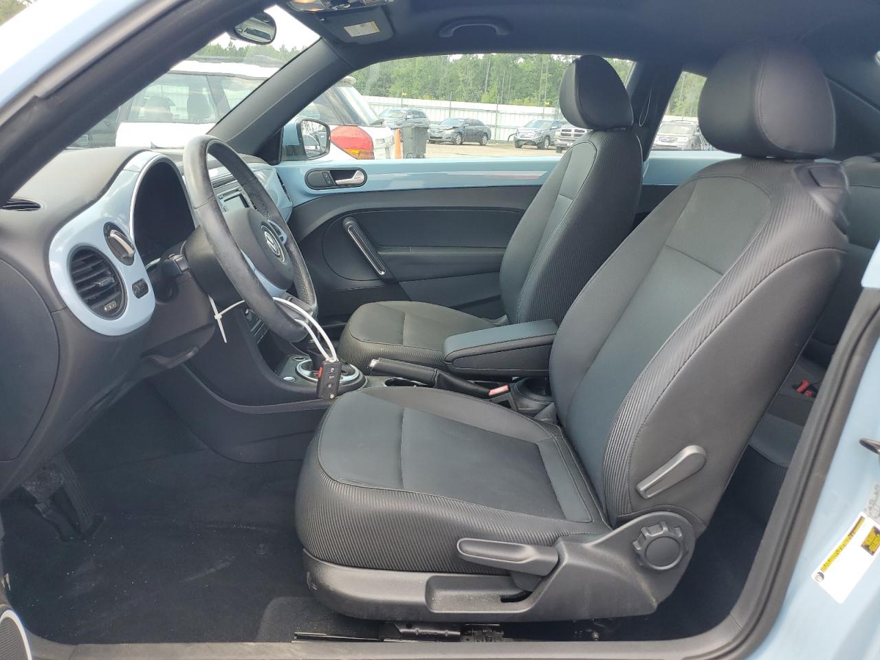 3VWJ17AT2FM603523 2015 Volkswagen Beetle 1.8T