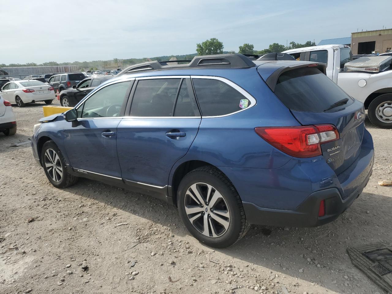 Lot #2809337990 2019 SUBARU OUTBACK 2.