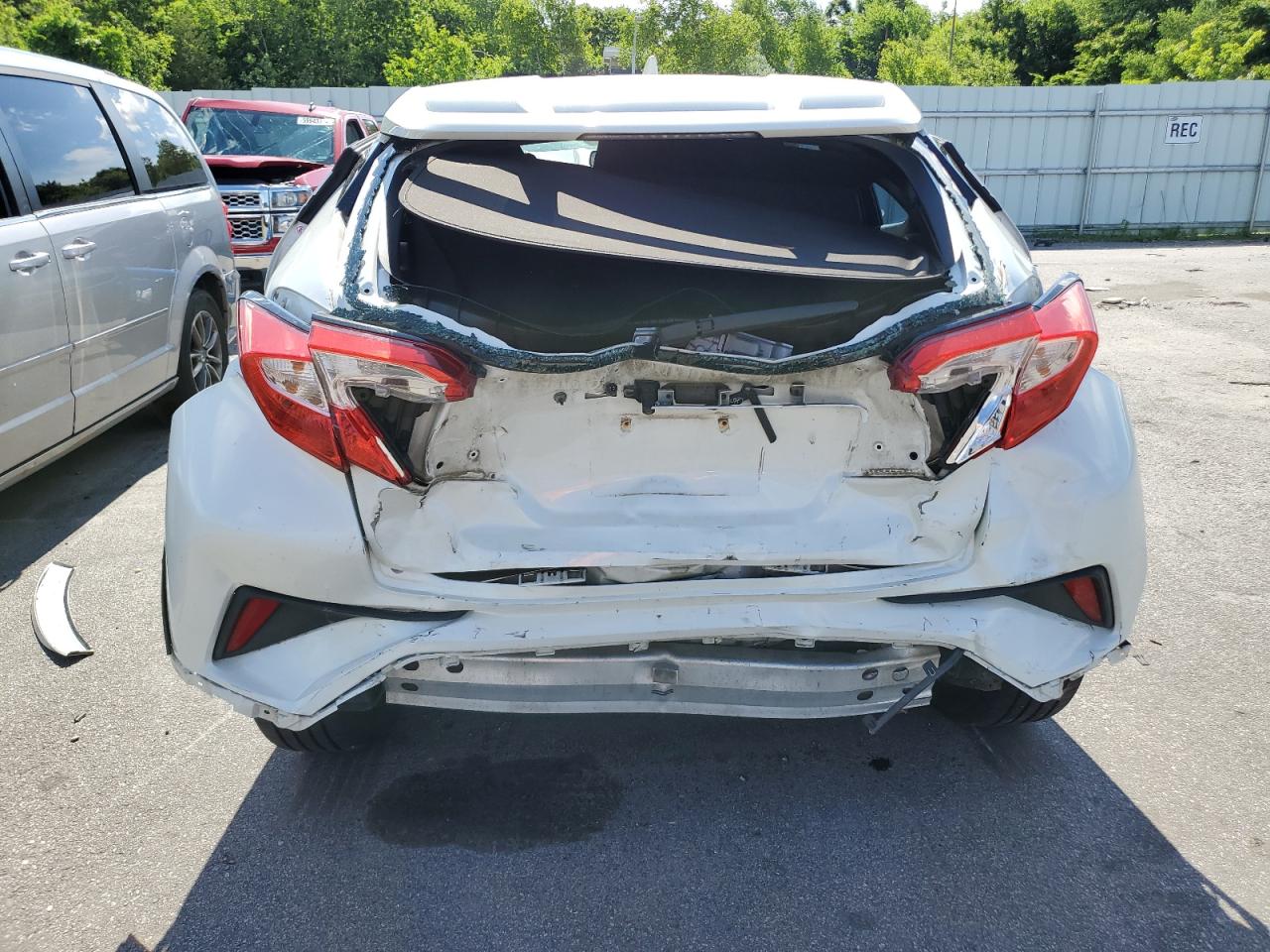 NMTKHMBX2JR016958 2018 Toyota C-Hr Xle