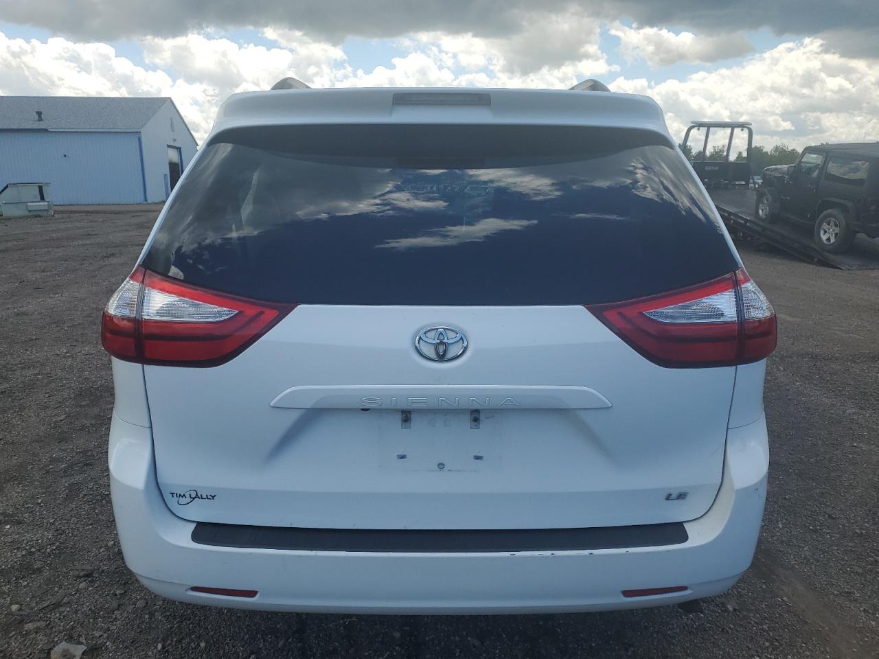 5TDKK3DCXFS584373 2015 Toyota Sienna Le