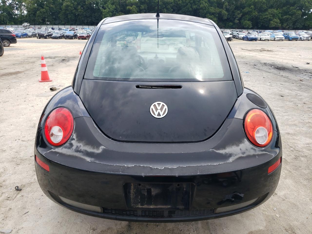 3VWRW31C47M515667 2007 Volkswagen New Beetle 2.5L Option Package 1