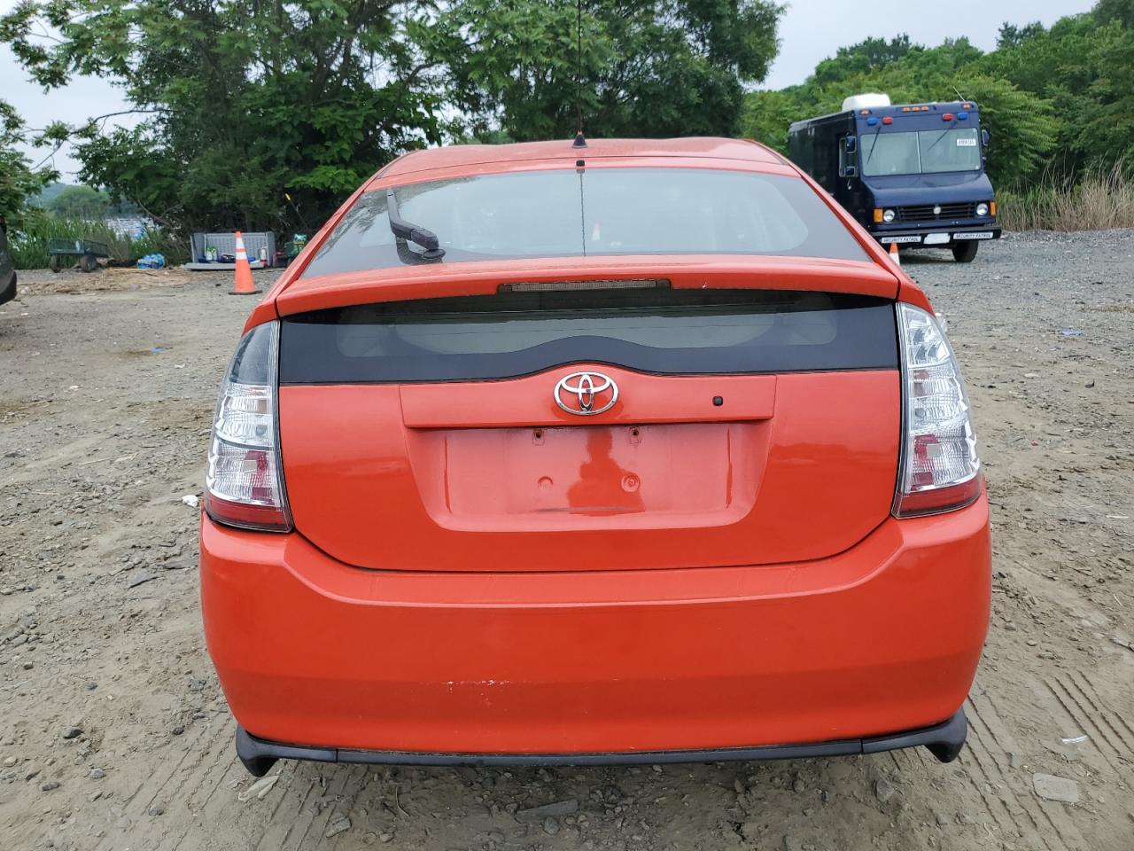 JTDKB20UX57004668 2005 Toyota Prius