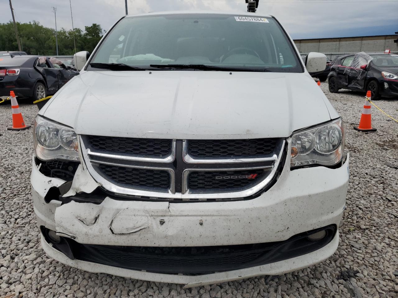 2C4RDGCG6HR799815 2017 Dodge Grand Caravan Sxt