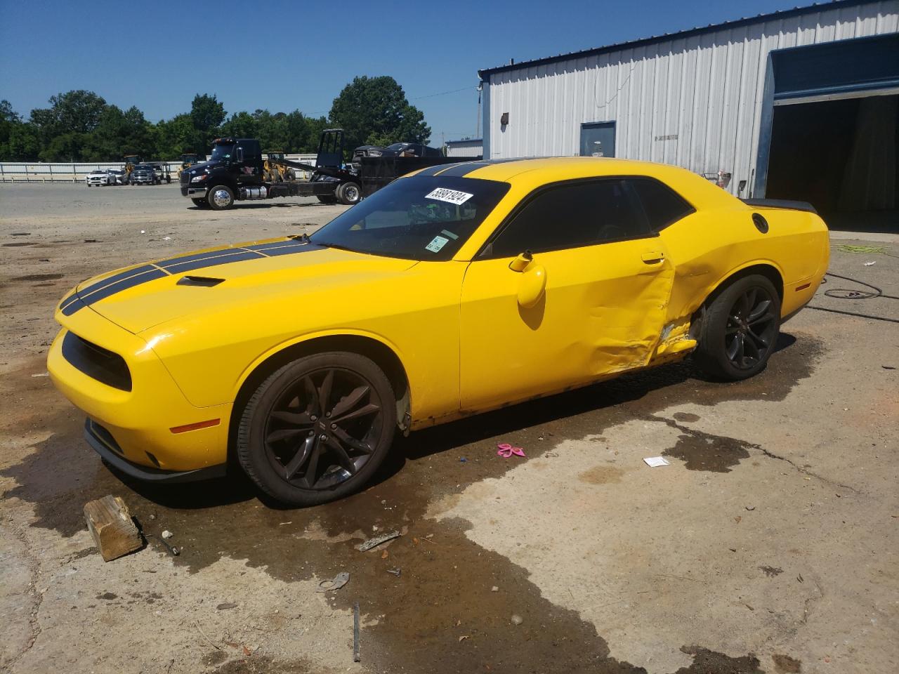 Lot #2974771205 2017 DODGE CHALLENGER