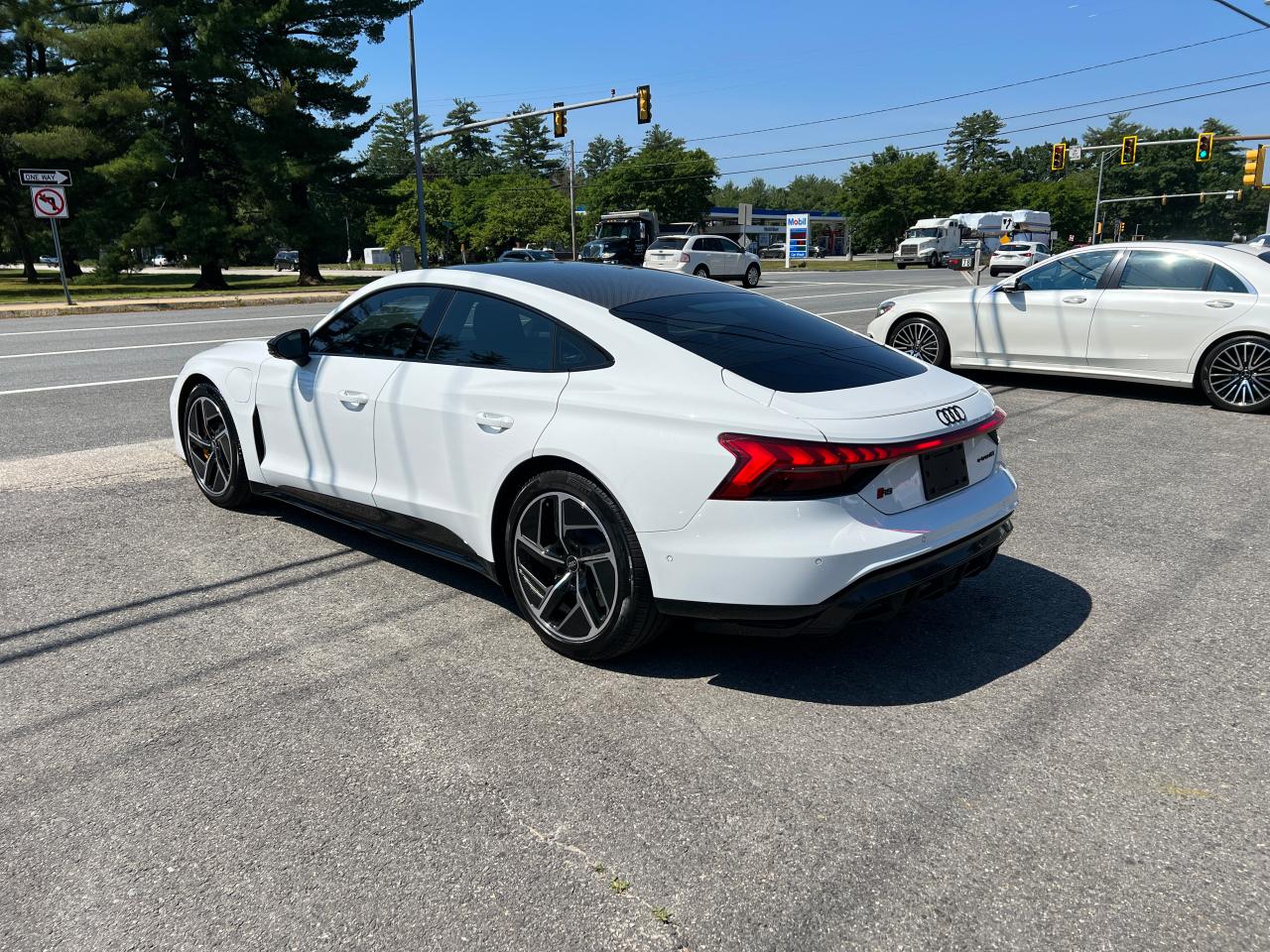 2023 Audi Rs E-Tron Gt vin: WAUBHBFW2P7900552