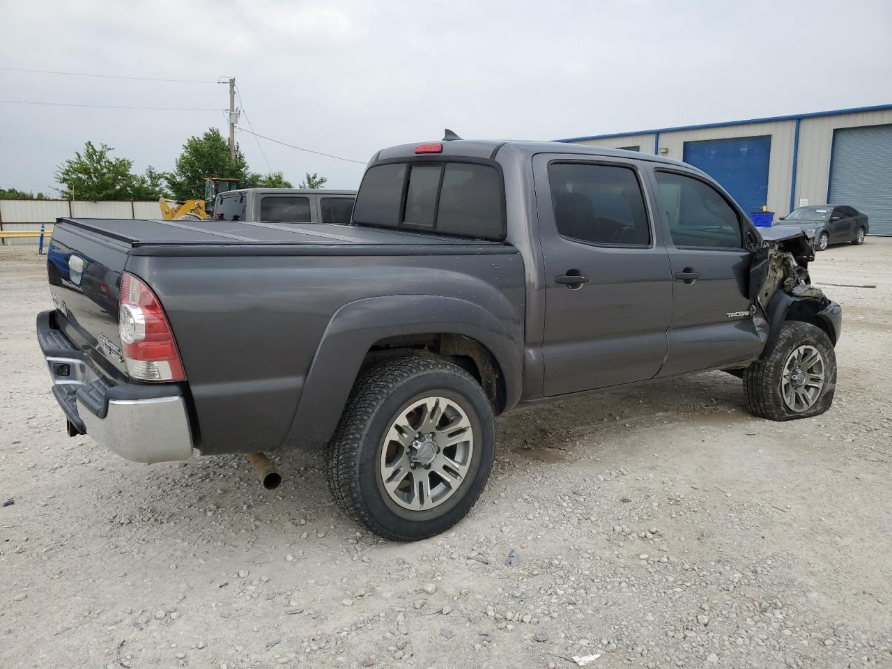 5TFJU4GN1FX077526 2015 Toyota Tacoma Double Cab Prerunner