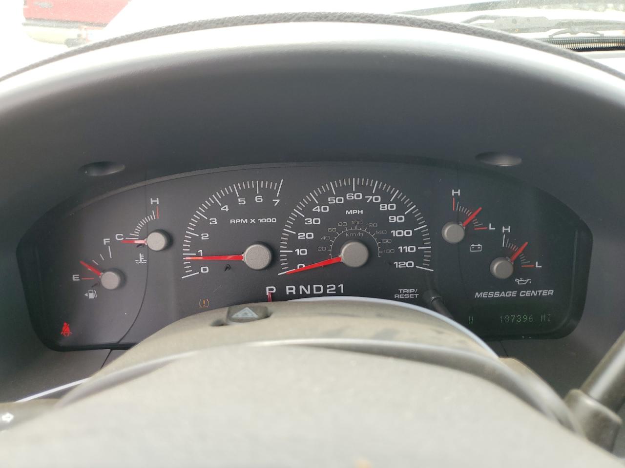 1FMPU16L54LA74766 2004 Ford Expedition Xlt