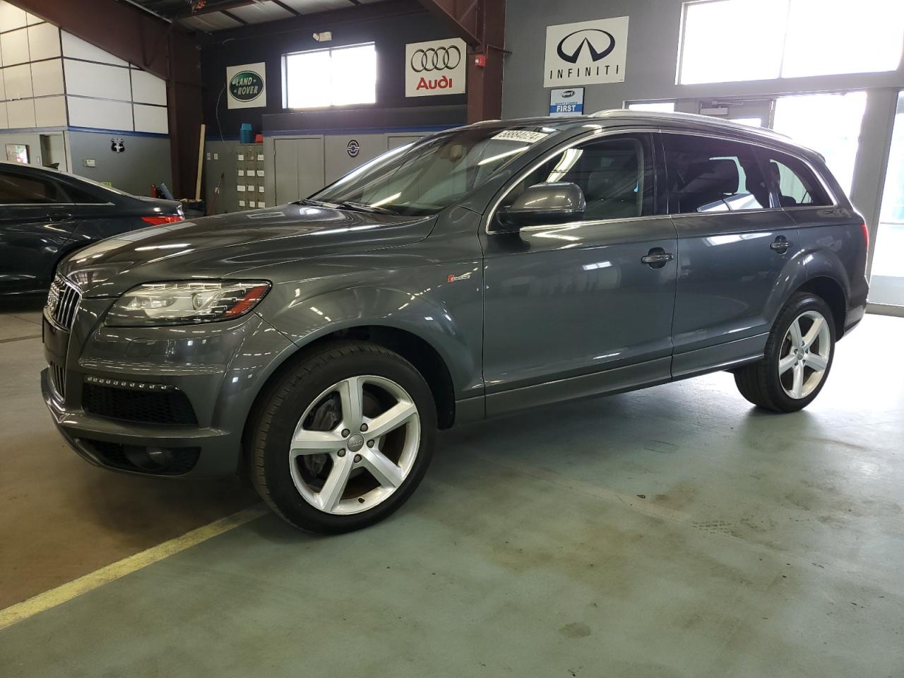 2013 Audi Q7 Prestige vin: WA1DGAFE4DD000730