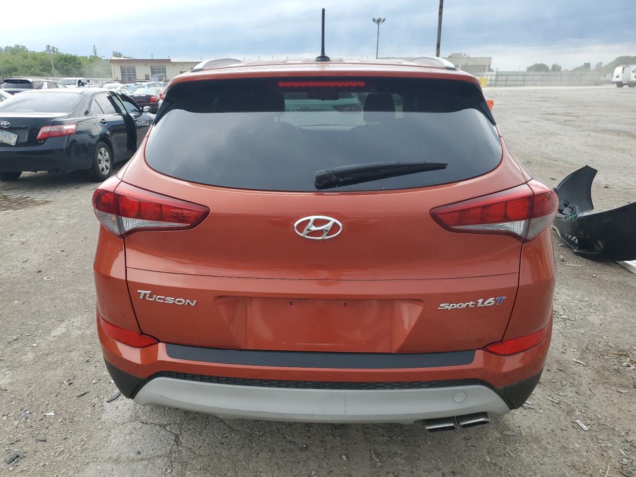 KM8J33A24HU280602 2017 Hyundai Tucson Limited