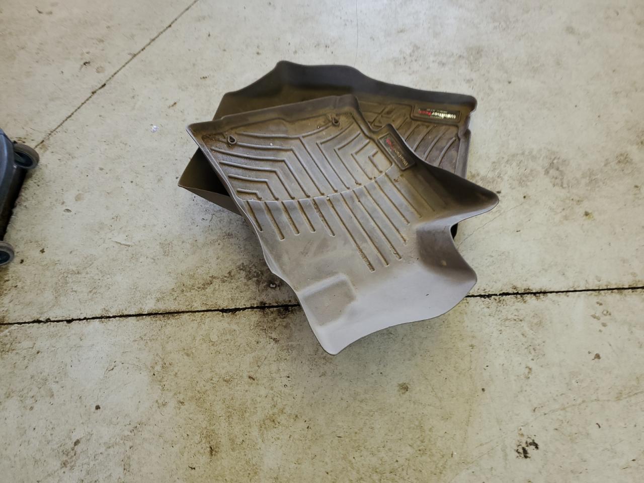 5TDZK3EH4AS022213 2010 Toyota Highlander