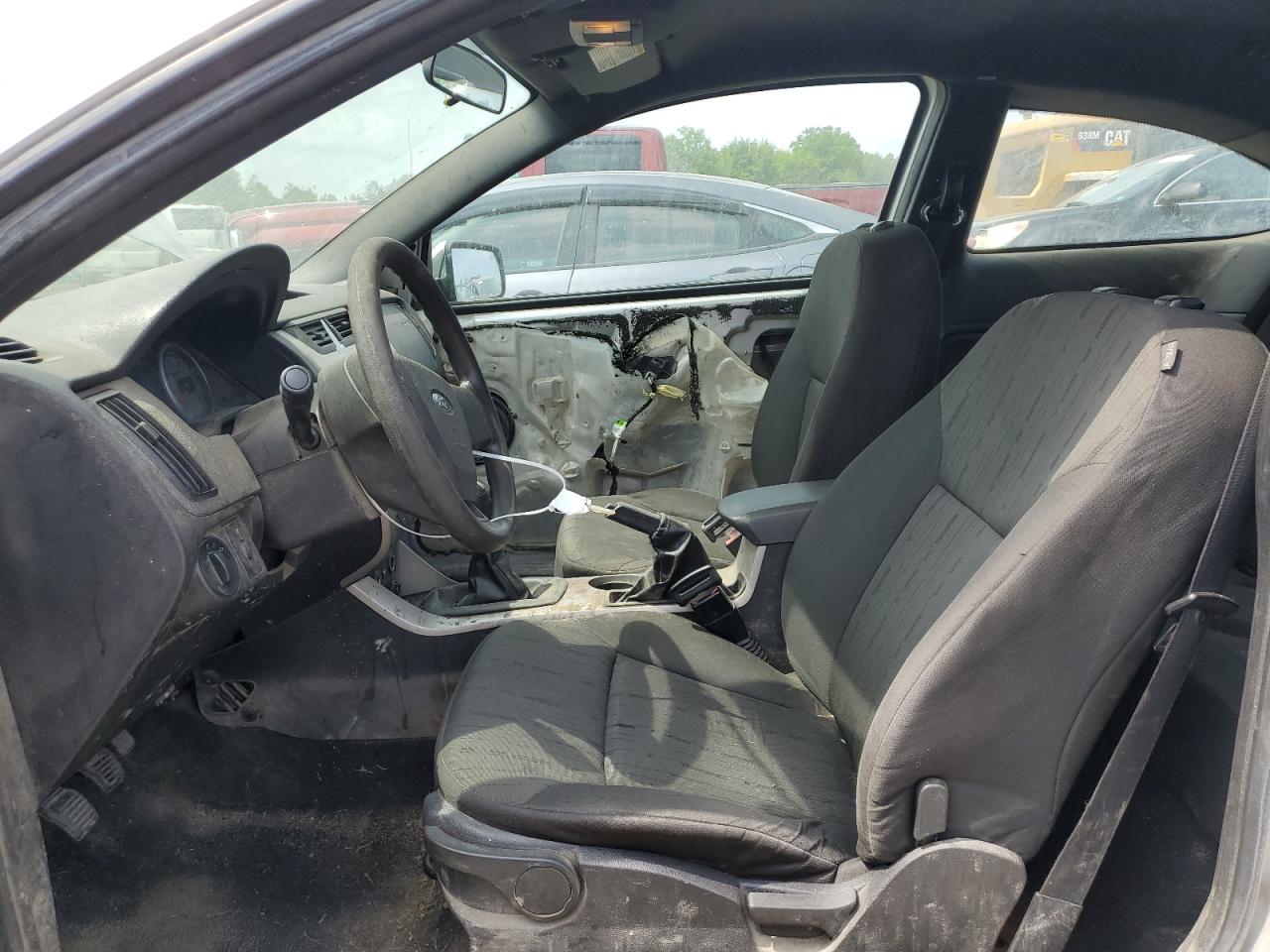 1FAHP3CN7AW165765 2010 Ford Focus Se