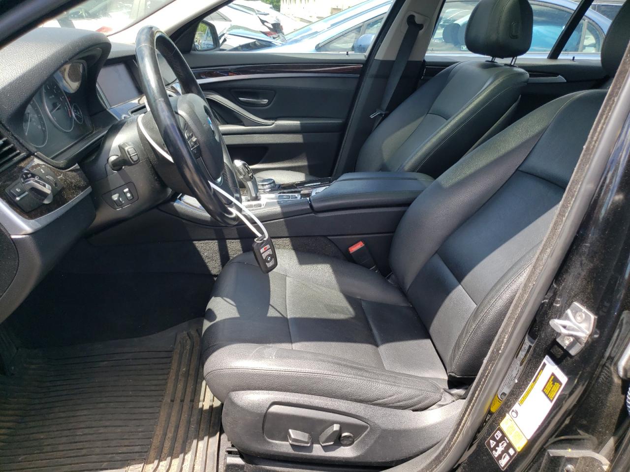 WBA5A7C52FG142642 2015 BMW 528 Xi