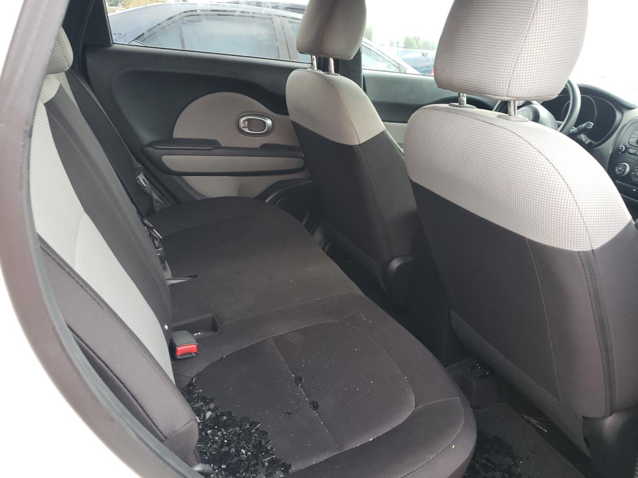 KNDJN2A26G7266626 2016 Kia Soul