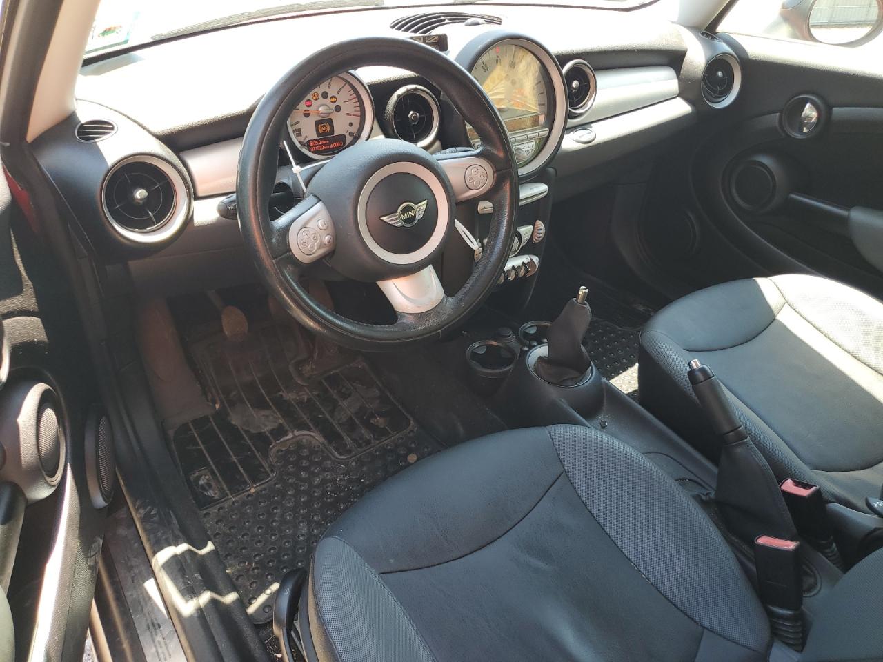 WMWMF3C53ATU78936 2010 Mini Cooper