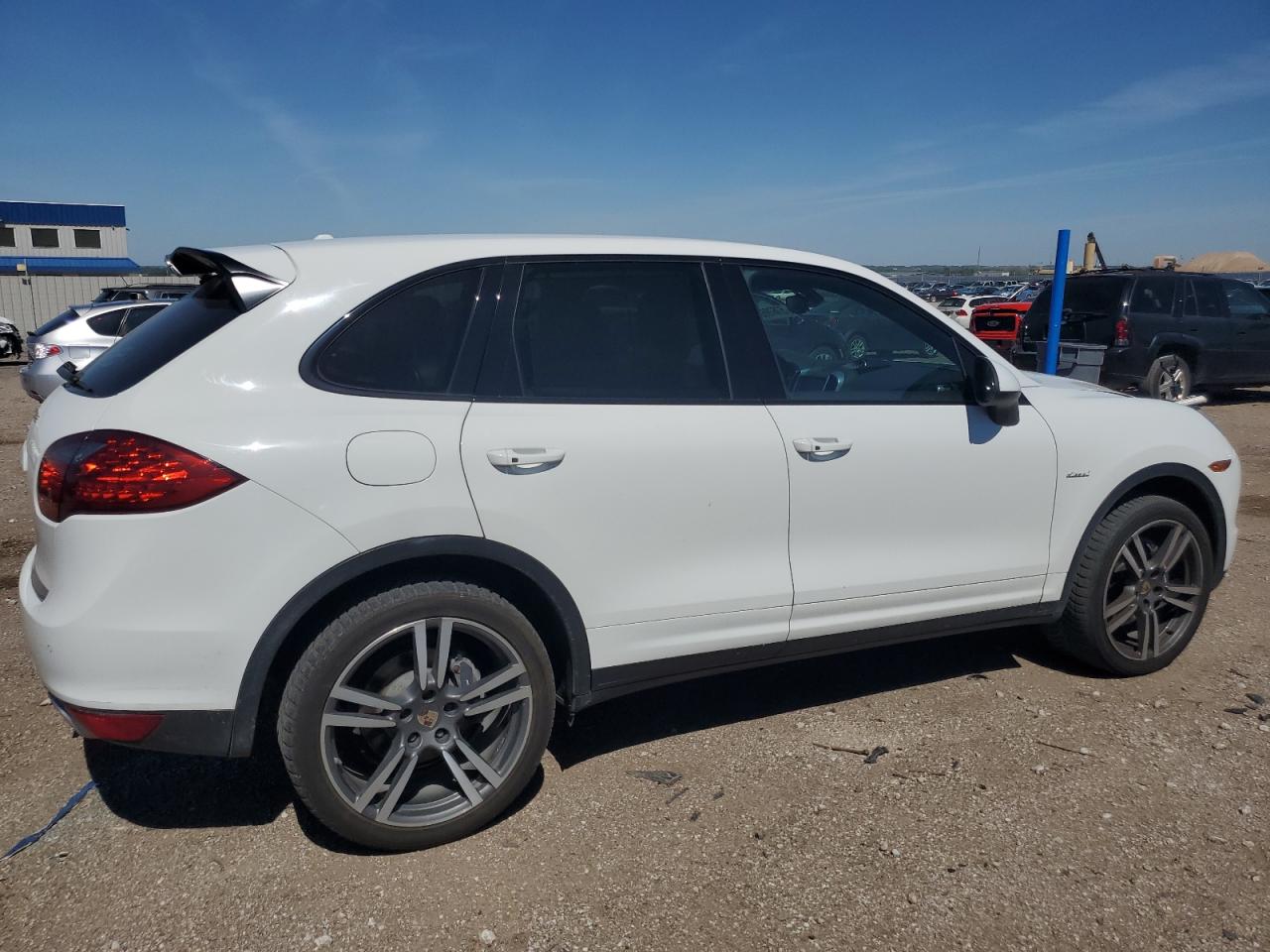 WP1AF2A27DLA30145 2013 Porsche Cayenne