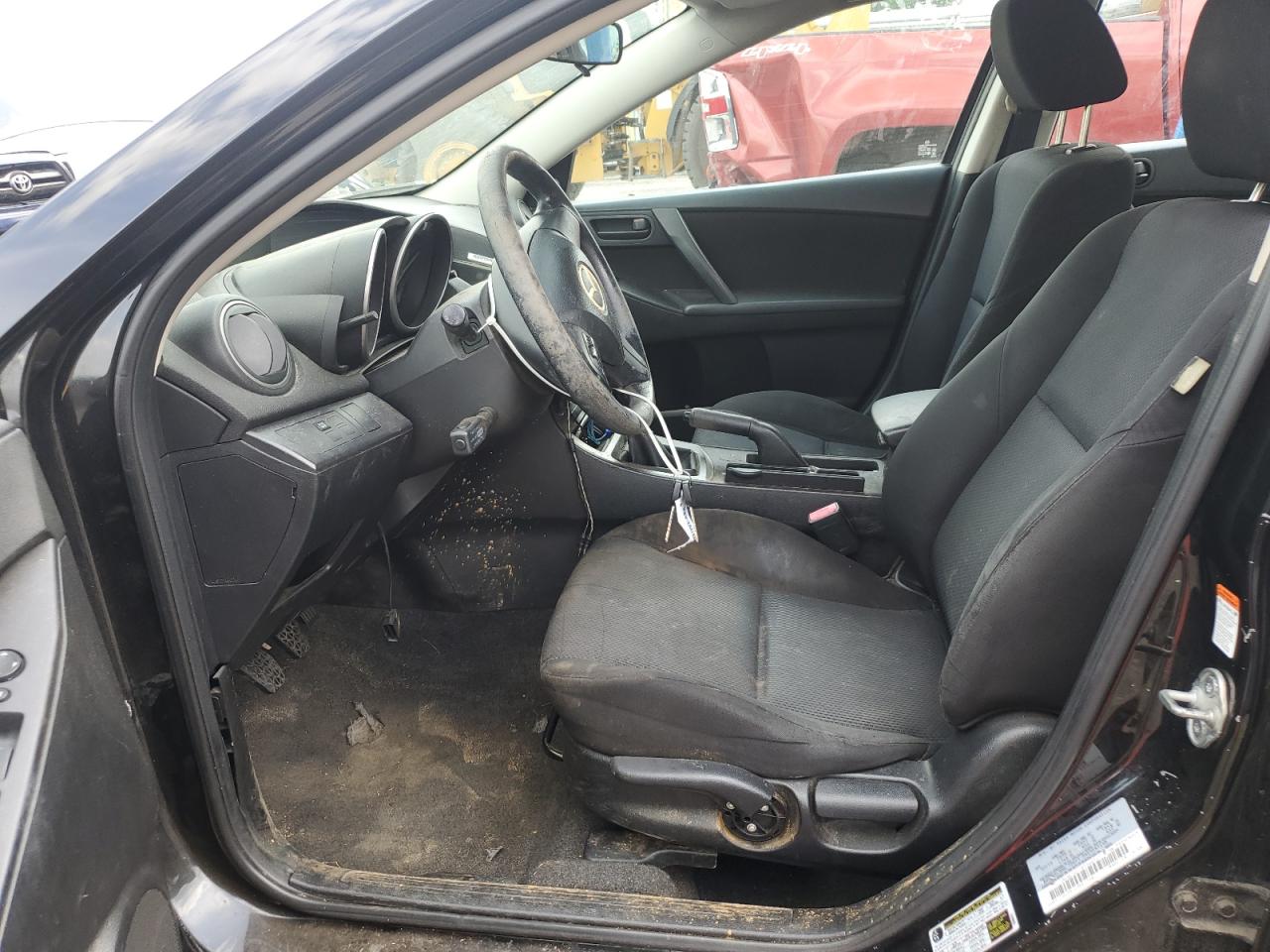 JM1BL1UF7B1366541 2011 Mazda 3 I