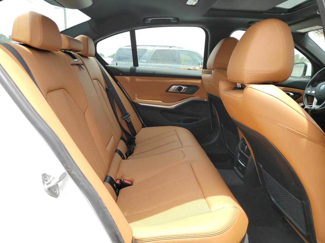 3MW5P7J04N8C40297 2022 BMW 330E