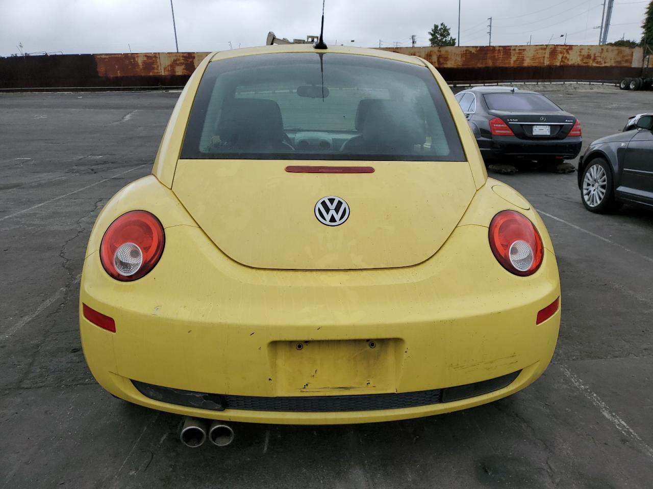 3VWPG31C28M523837 2008 Volkswagen New Beetle S