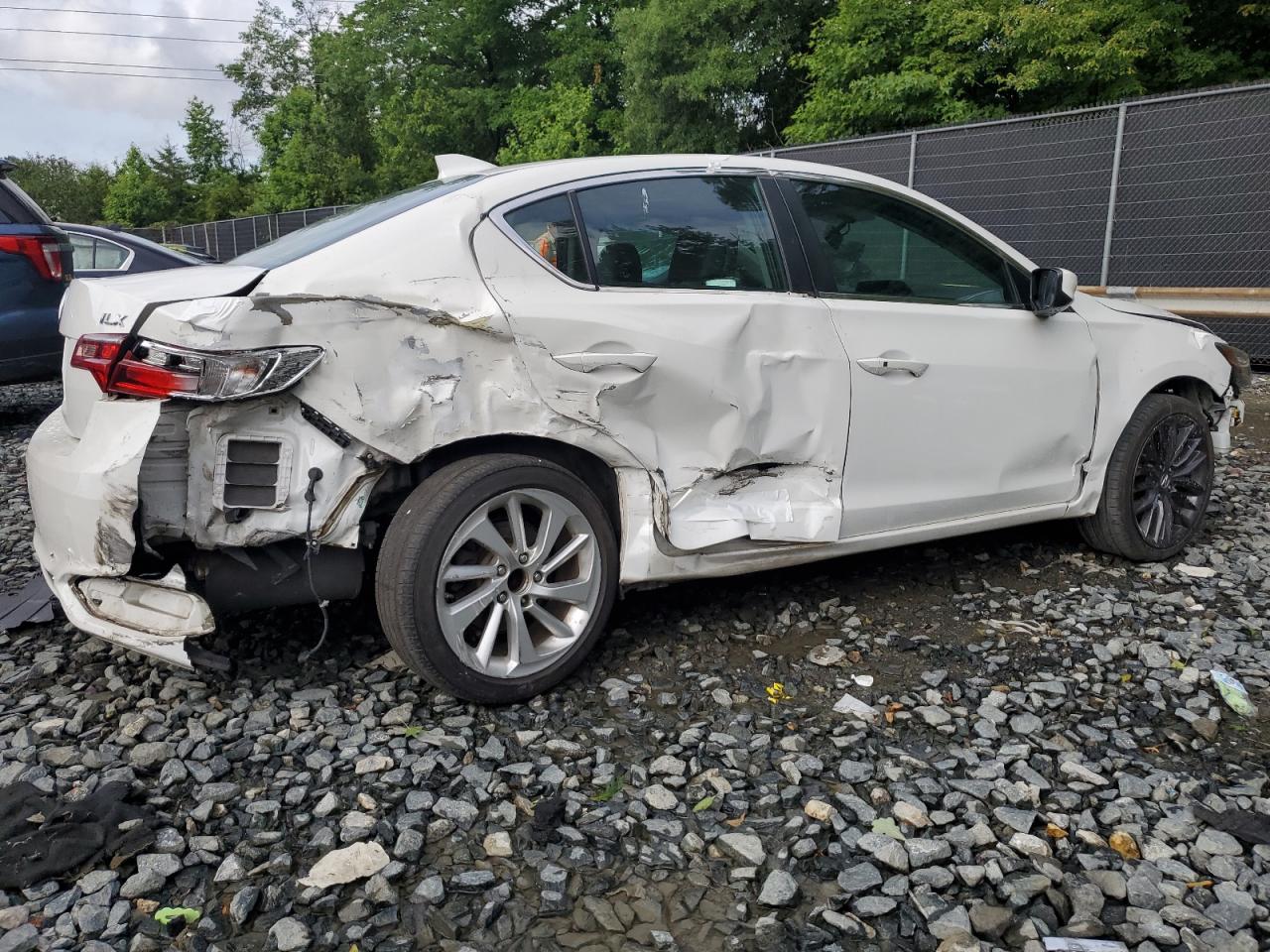 19UDE2F75GA009978 2016 Acura Ilx Premium