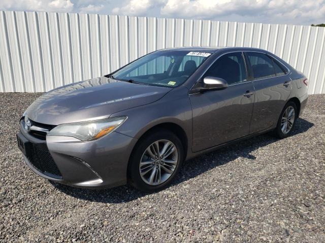 4T1BF1FK4HU650732 2017 TOYOTA CAMRY - Image 1