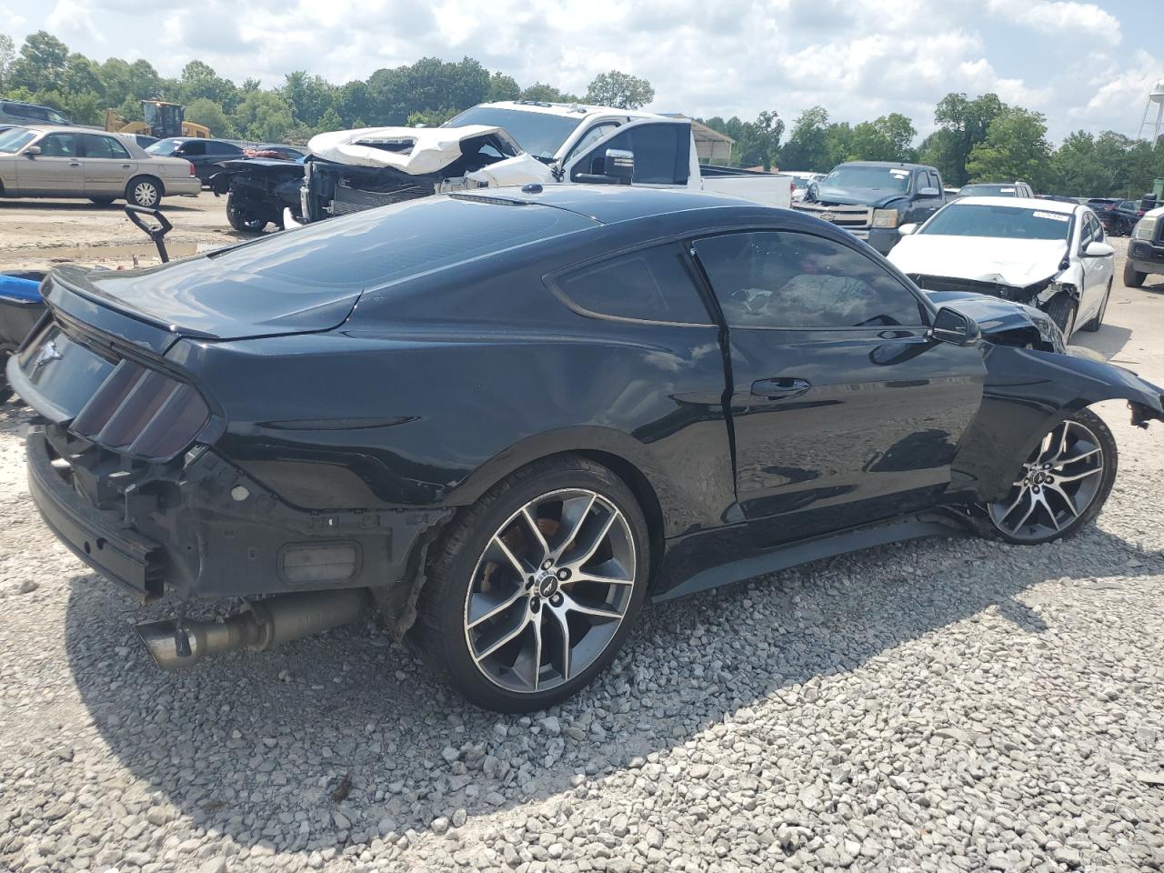 1FA6P8TH4F5376014 2015 Ford Mustang