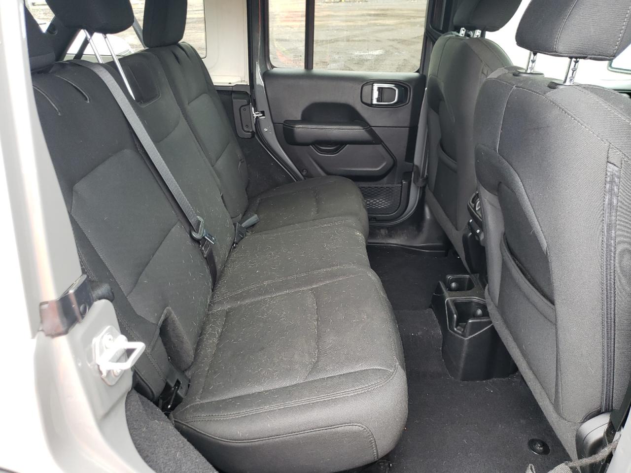 1C4HJXEN7MW678762 2021 Jeep Wrangler Unlimited Sahara