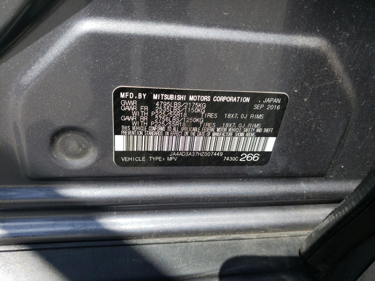 JA4AD3A37HZ007449 2017 Mitsubishi Outlander Se