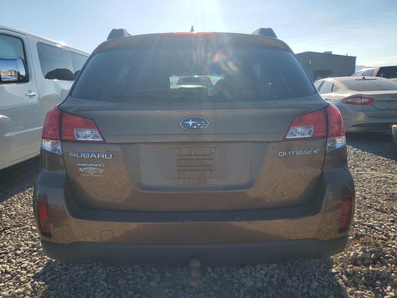 4S4BRCJC6C3256635 2012 Subaru Outback 2.5I Limited