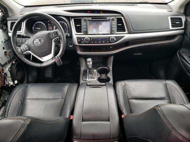 2018 Toyota Highlander Se VIN: 5TDJZRFH4JS529977 Lot: 60232564