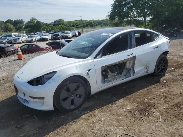  TESLA MODEL 3 2022 Білий