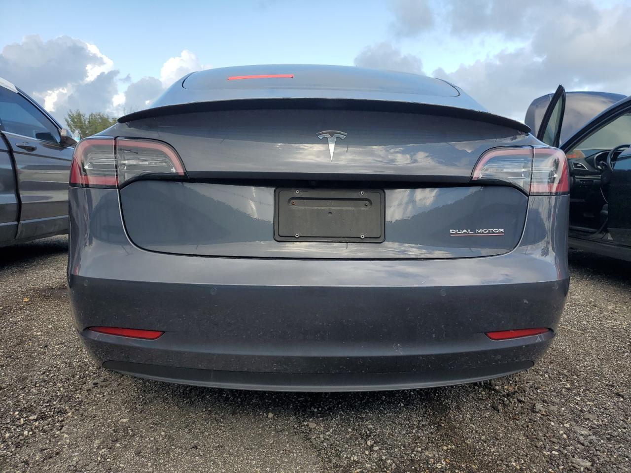 5YJ3E1EC1MF991899 2021 Tesla Model 3