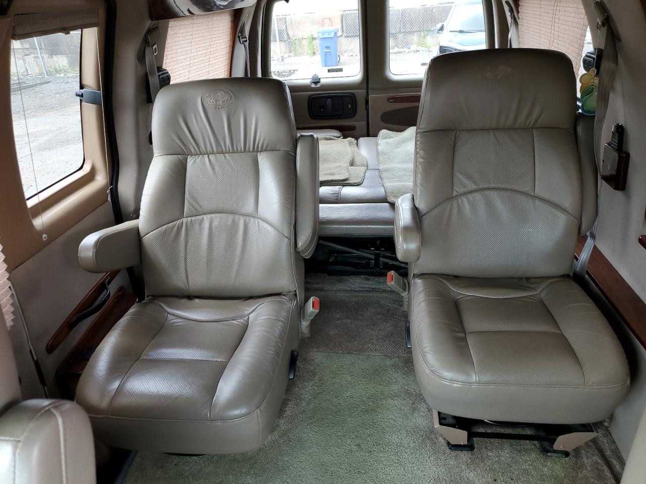 1GBFG15R1X1037229 1999 Chevrolet Express G1500