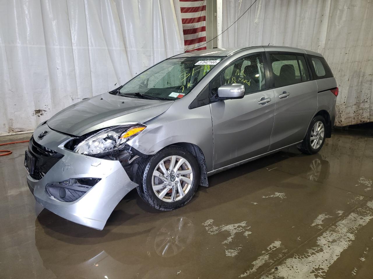 JM1CW2BL7D0157044 2013 Mazda 5