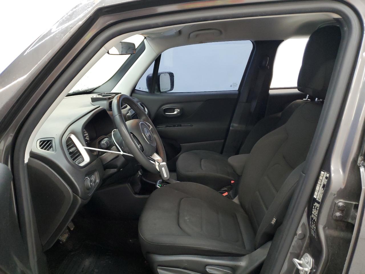 ZACNJABB1KPK75801 2019 Jeep Renegade Latitude