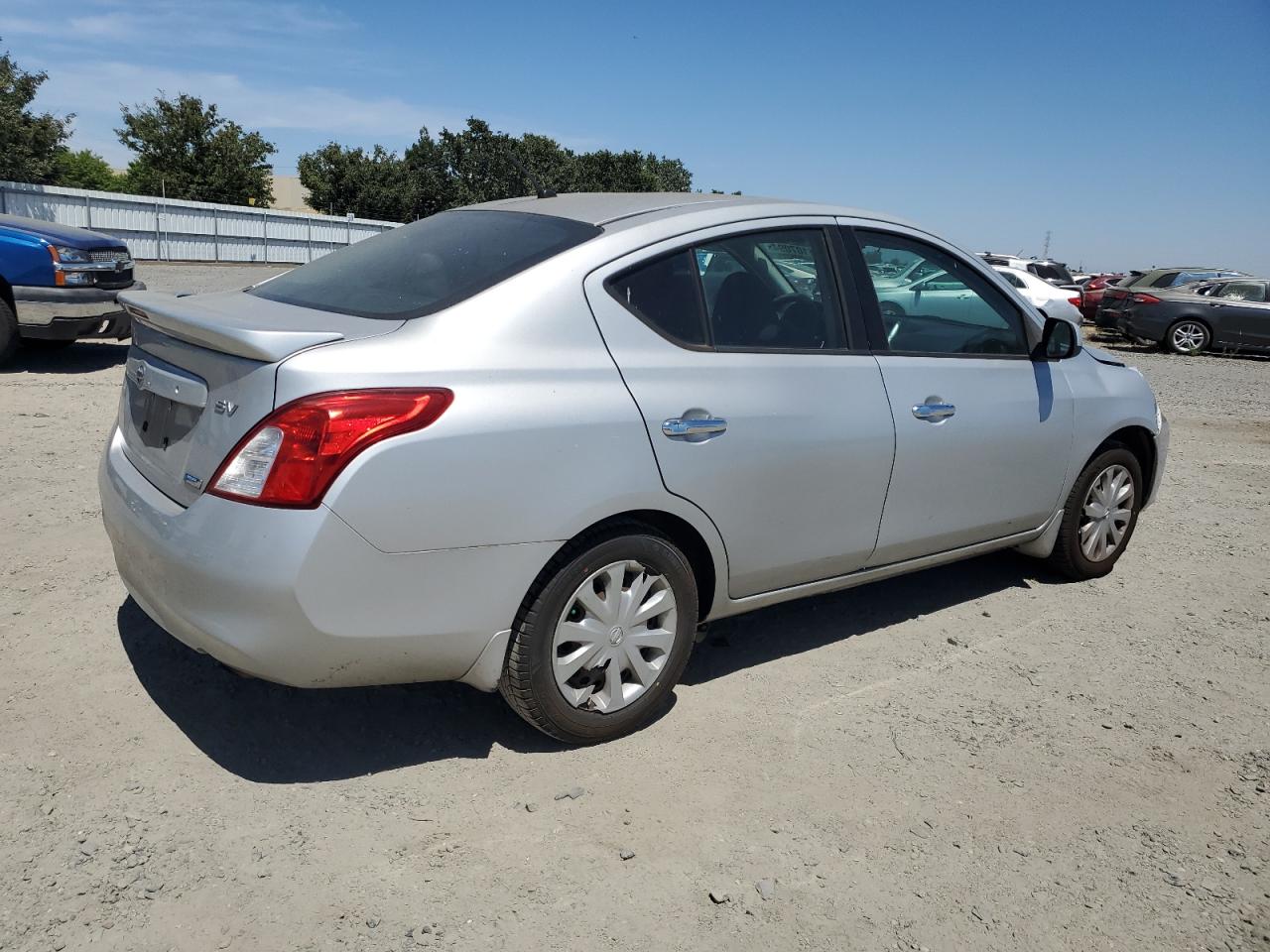 3N1CN7AP5DL893264 2013 Nissan Versa S