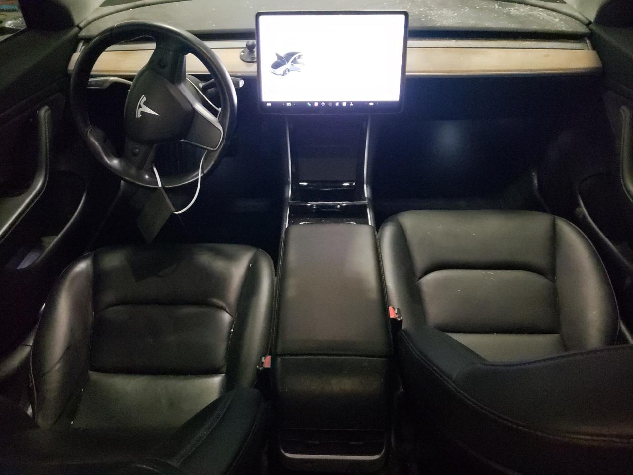 5YJ3E1EA6JF158769 2018 Tesla Model 3