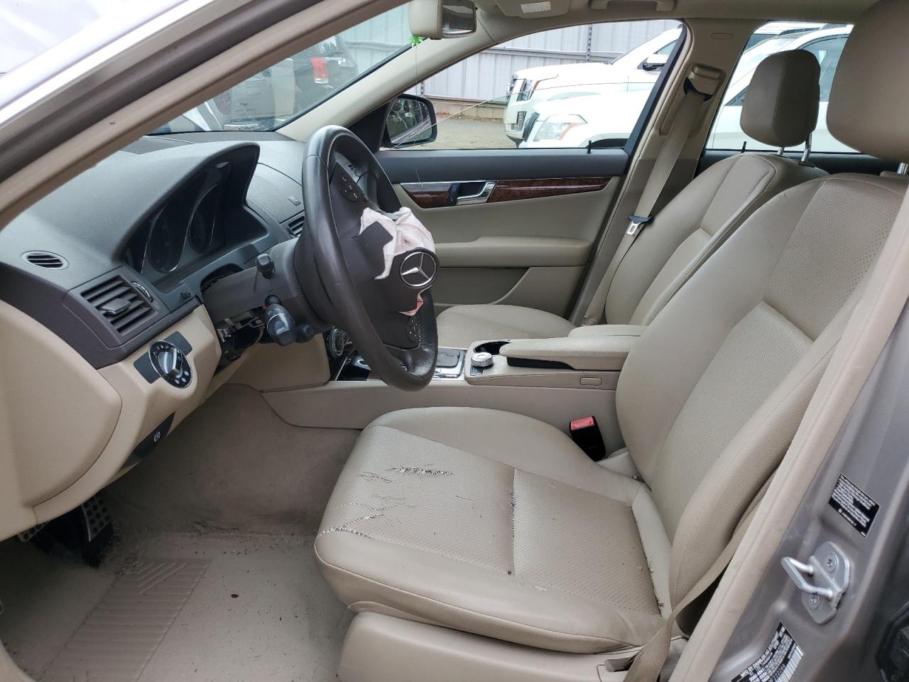 WDDGF54X49F222266 2009 Mercedes-Benz C 300