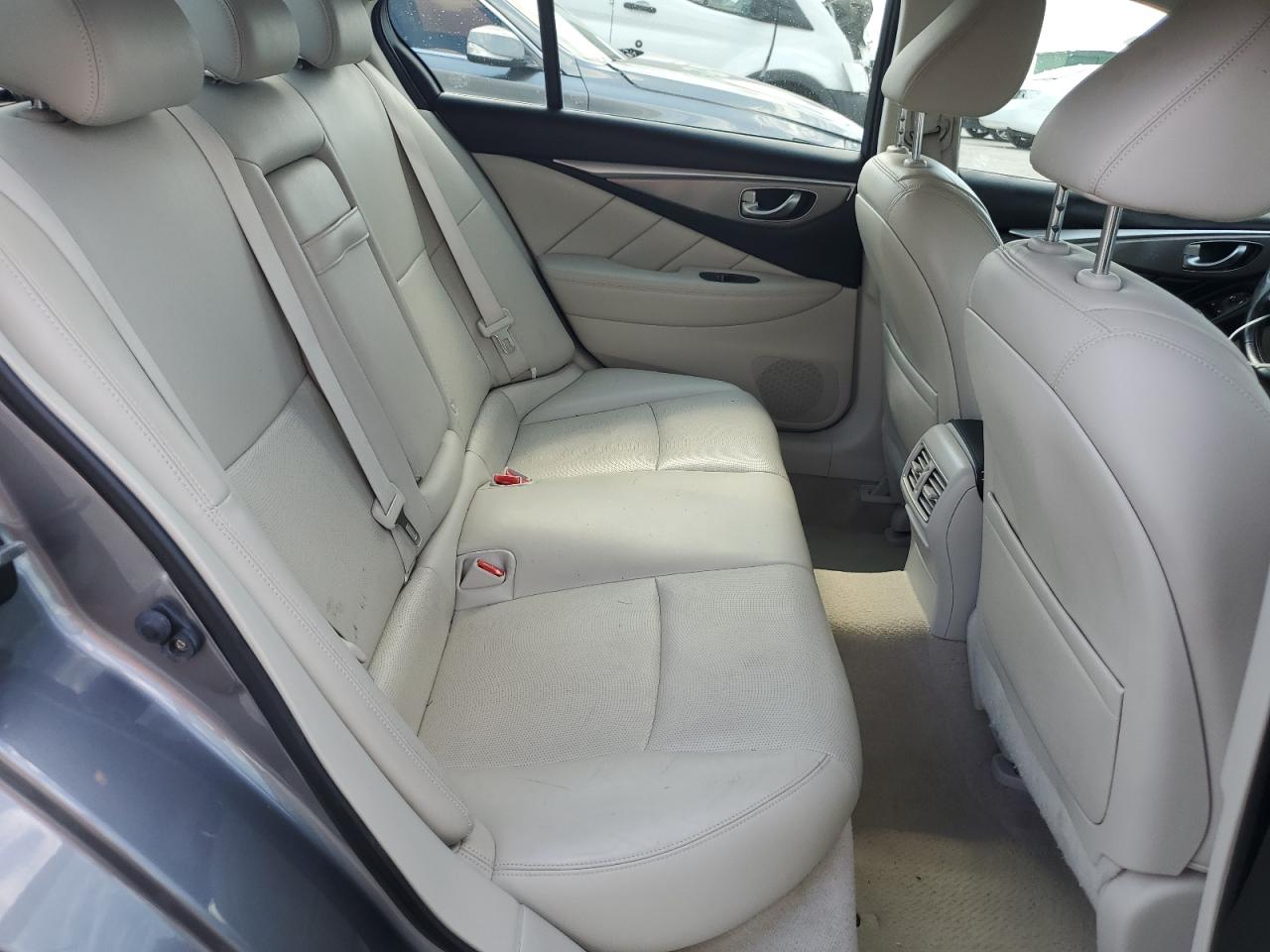 JN1BV7AP6EM686773 2014 Infiniti Q50 Base