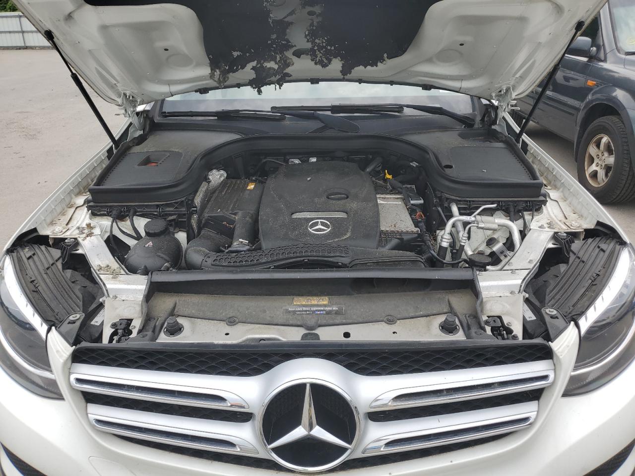 WDC0G4KB9KV165160 2019 Mercedes-Benz Glc 300 4Matic