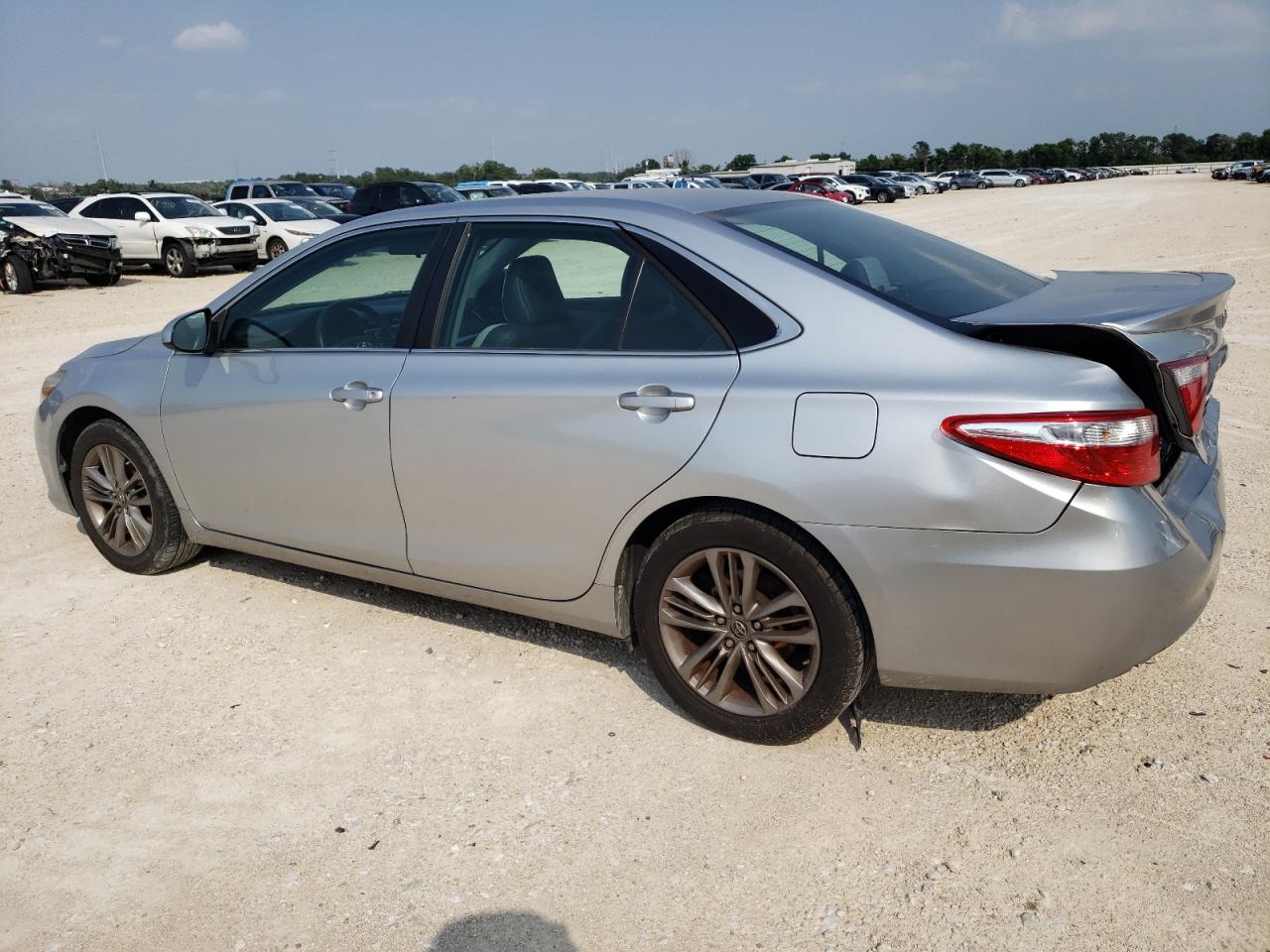 4T1BF1FK9FU973820 2015 Toyota Camry Le