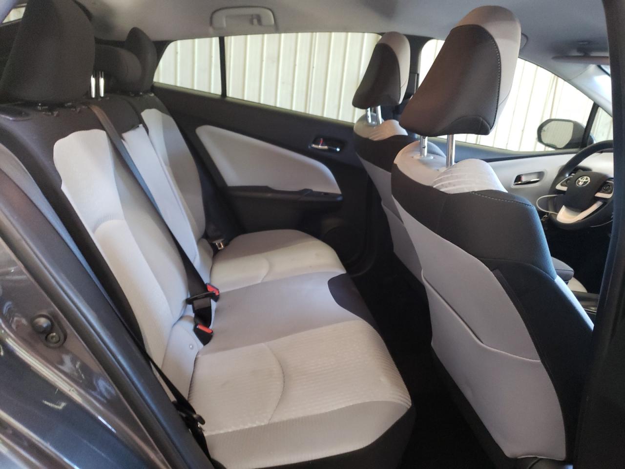 JTDKBRFU4H3029402 2017 Toyota Prius